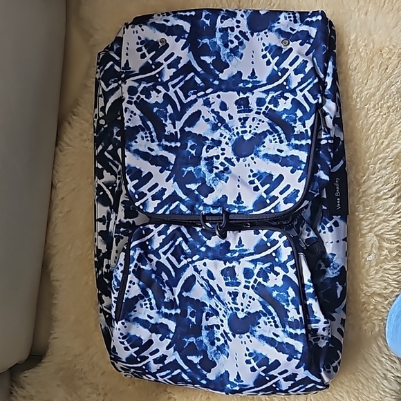 Vera Bradley Women's Recycled ReActive Extra Large Duffel Travel Gym Bag - Picture 9 of 9